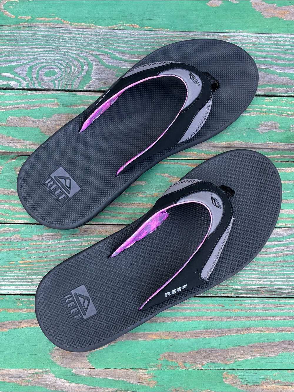 Reef Womens Sz 10 Fanning Bottle Opener Sole Black Gray Flip Flops Thong Sandals